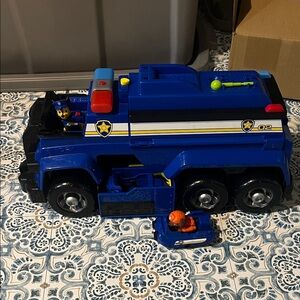 Paw patrol police cruiser